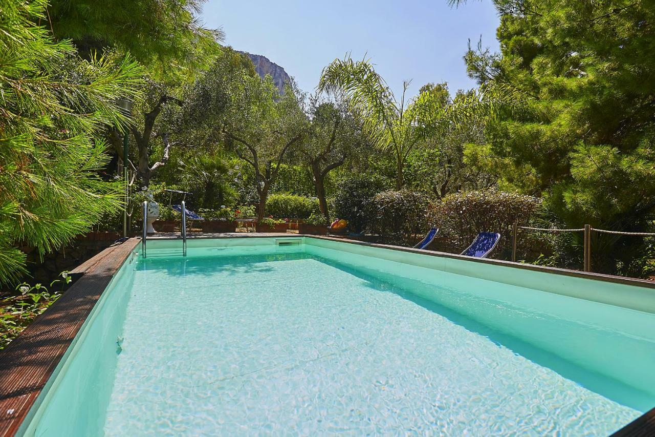 פורטיצ'לו Villa Majus מראה חיצוני תמונה