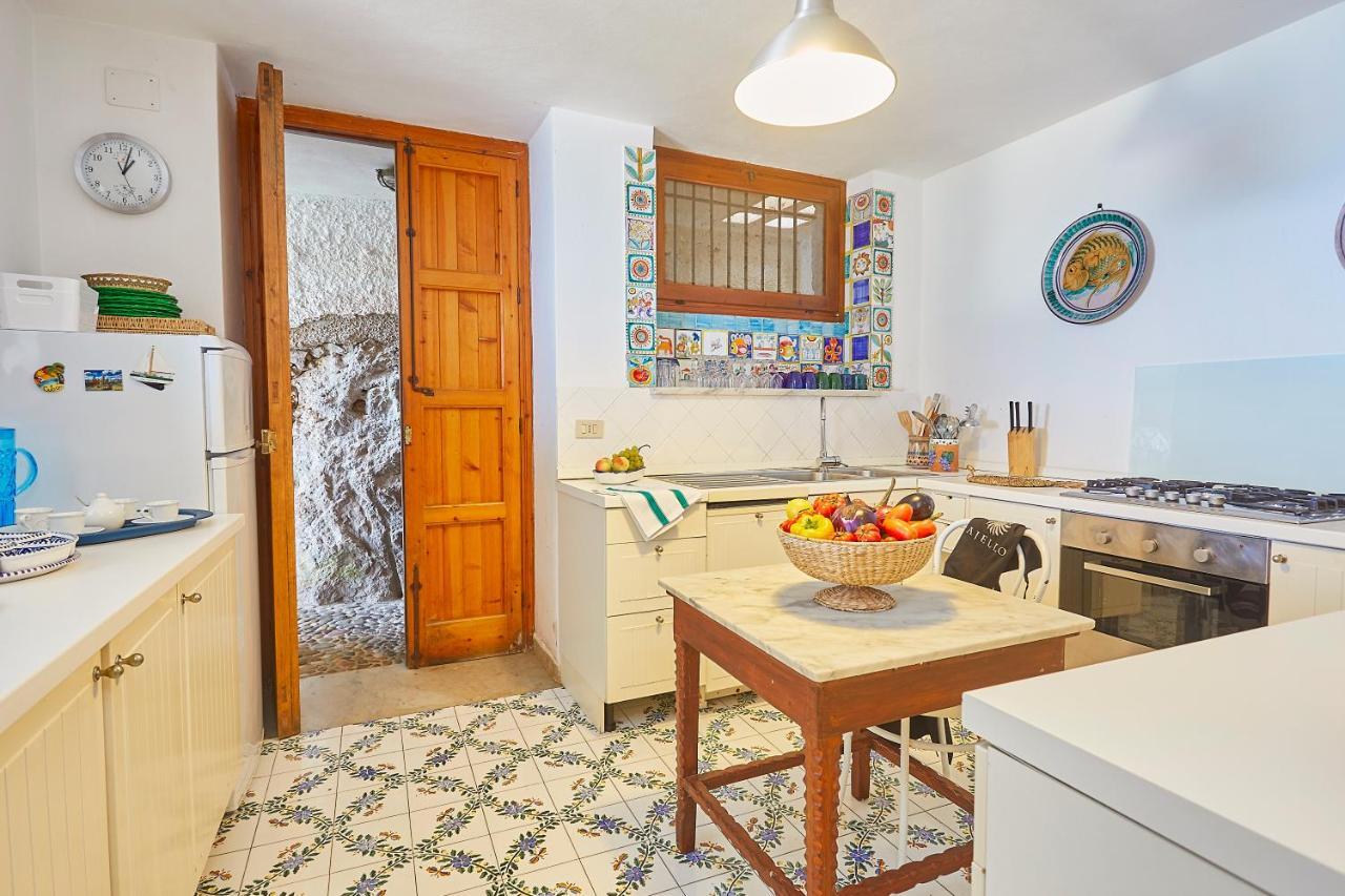 פורטיצ'לו Villa Majus מראה חיצוני תמונה